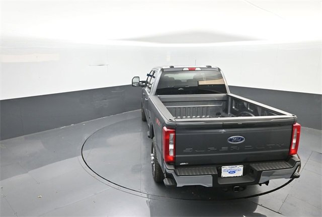 New 2026 Ford F350 XLT w/ FX4 Off-Road Package image 23