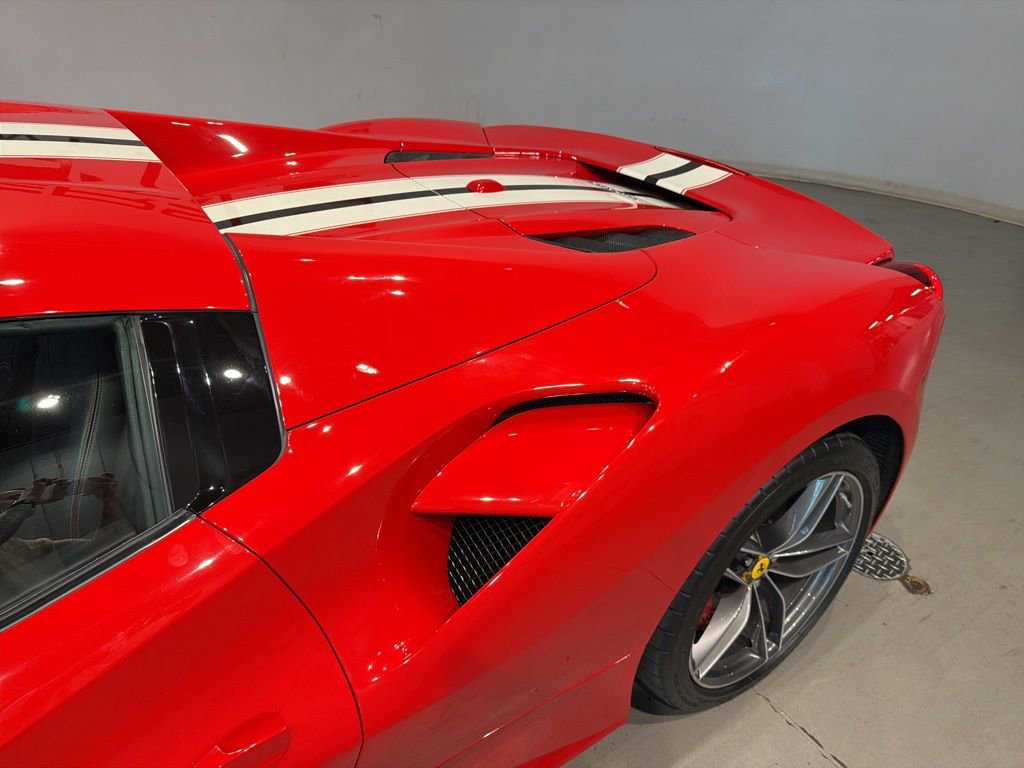 Used 2018 Ferrari 488 Spider RWD image 18