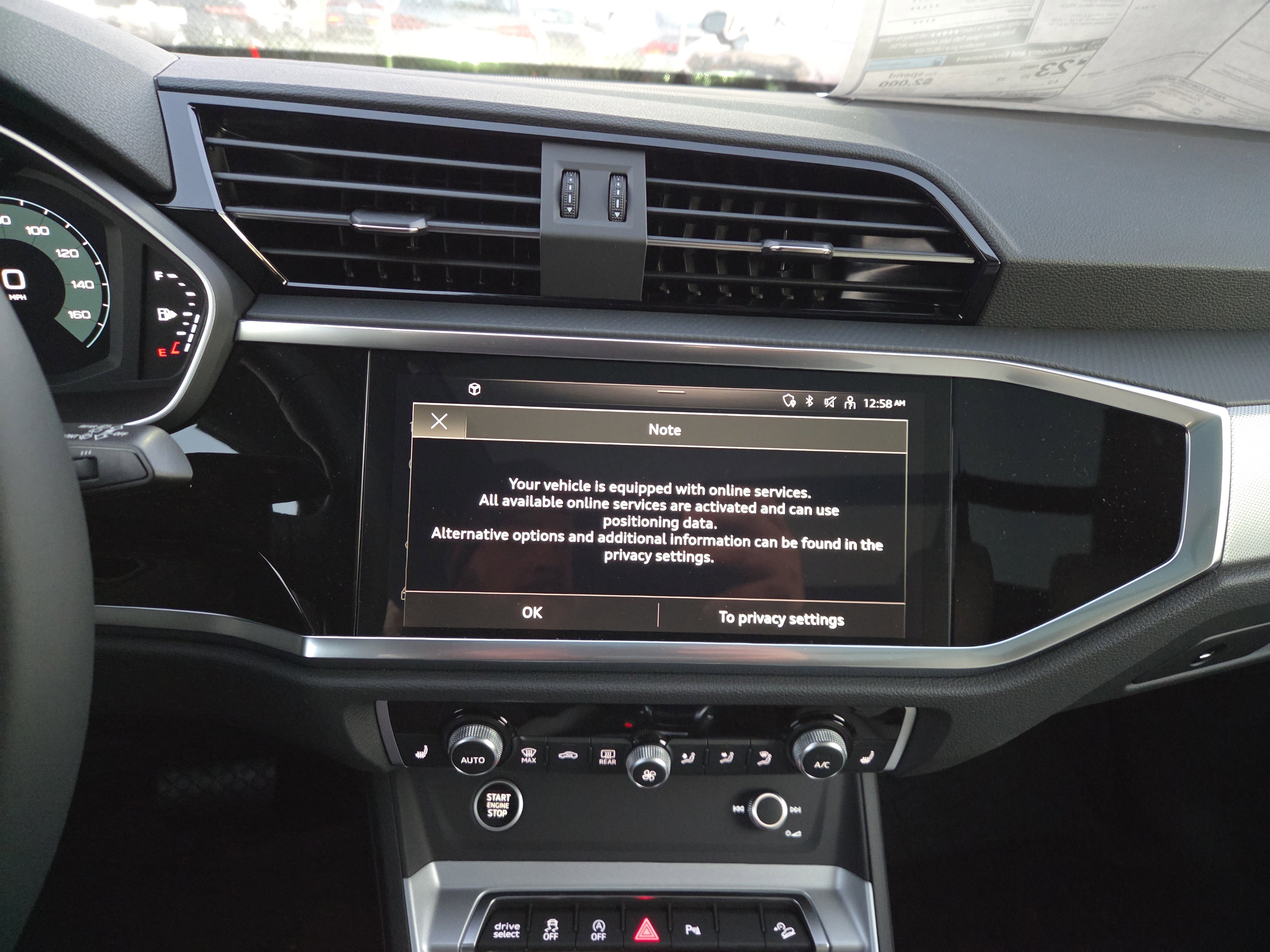 New 2025 Audi Q3 2.0T Premium image 12