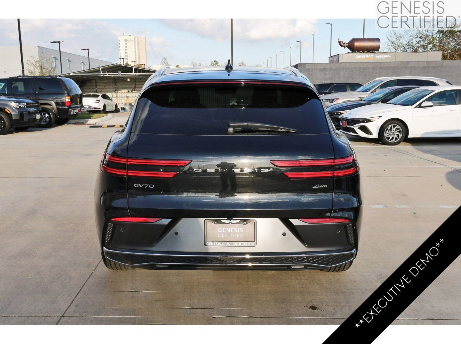 Used 2026 Genesis GV70 2.5T image 8