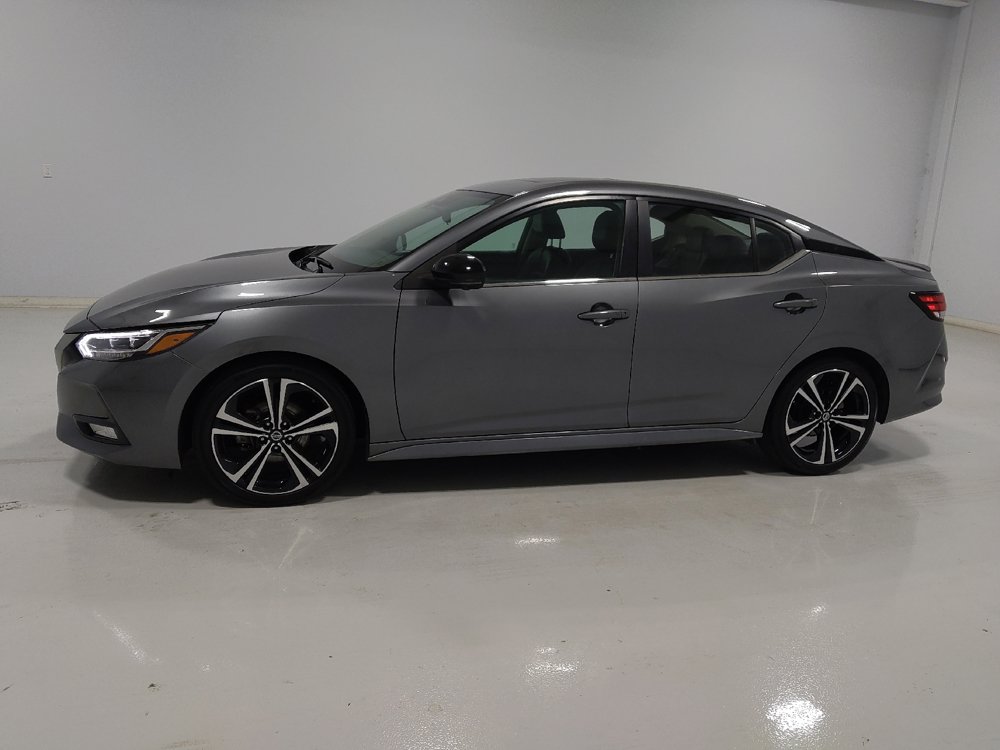 Used 2023 Nissan Sentra SR w/ SR Premium Package FWD image 2
