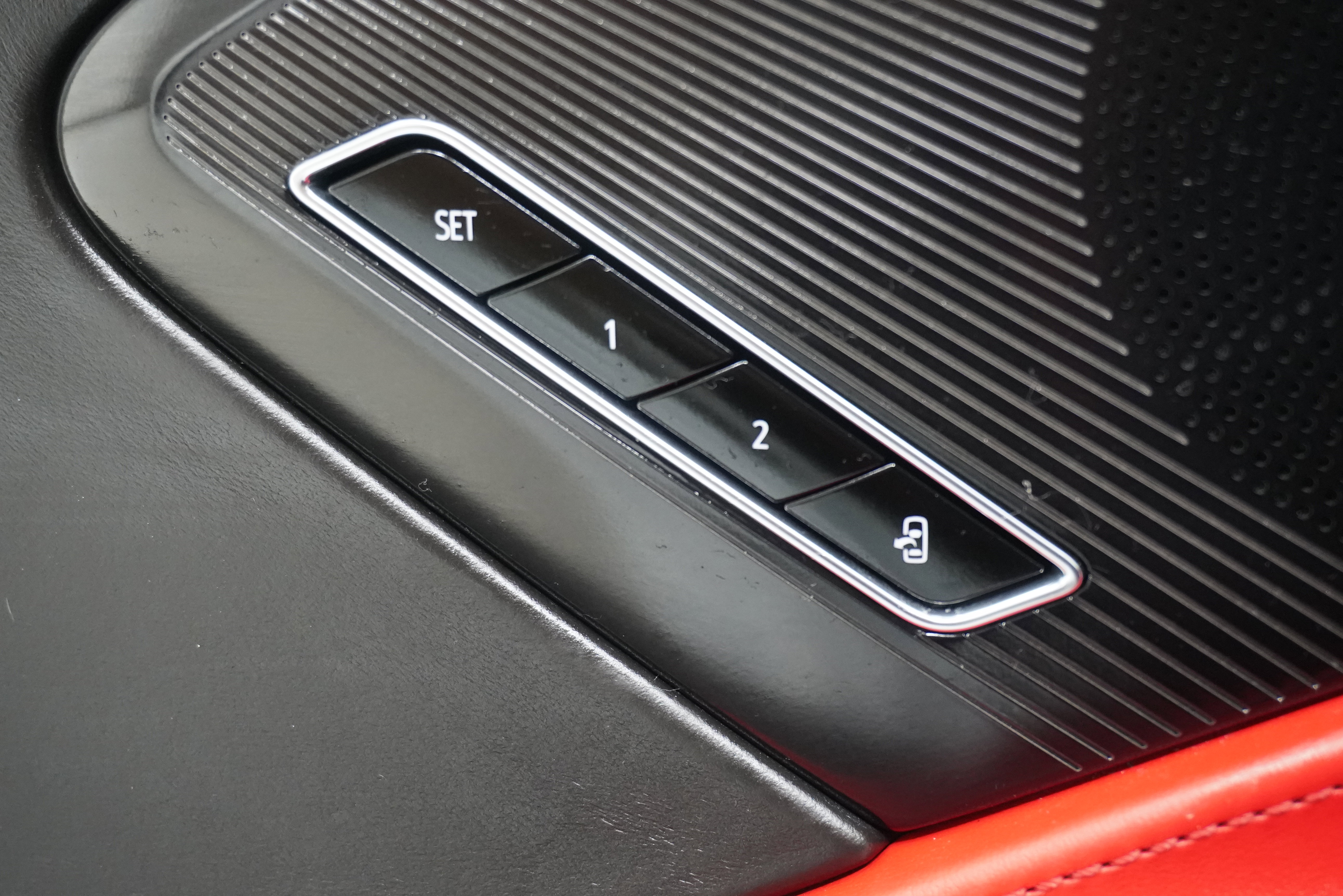 Used 2023 Chevrolet Corvette Stingray Premium Conv w/ Z51 Performance Package image 14