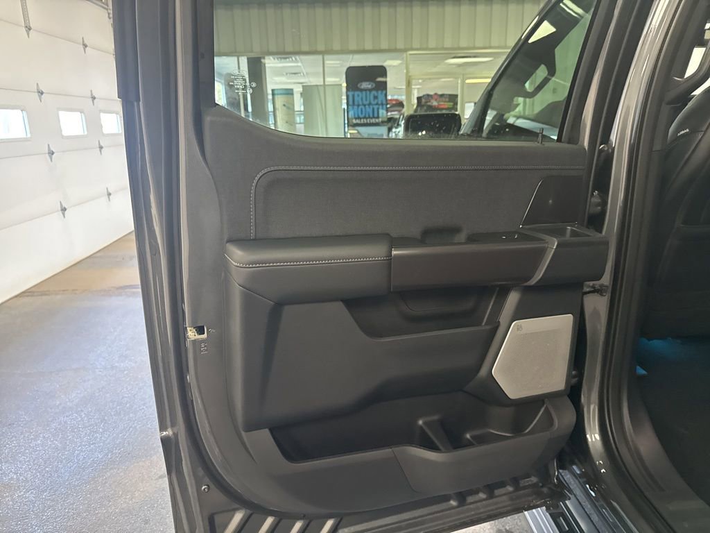 New 2026 Ford F150 Lariat w/ Equipment Group 502A High image 26