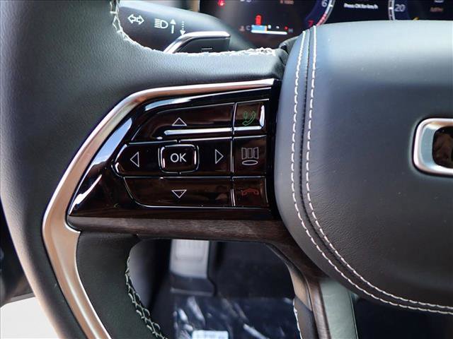 New 2025 Jeep Grand Cherokee L Overland w/ Luxury Tech Group IV image 18