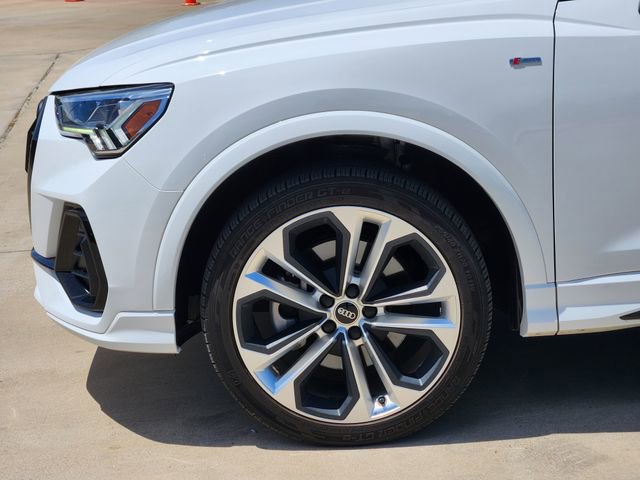 Used 2022 Audi Q3 2.0T Premium Plus w/ Premium Plus Package AWD/4WD image 8
