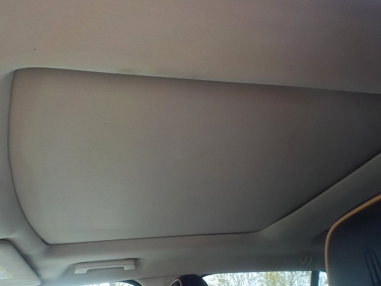 Used 2010 Lincoln MKX AWD image 21