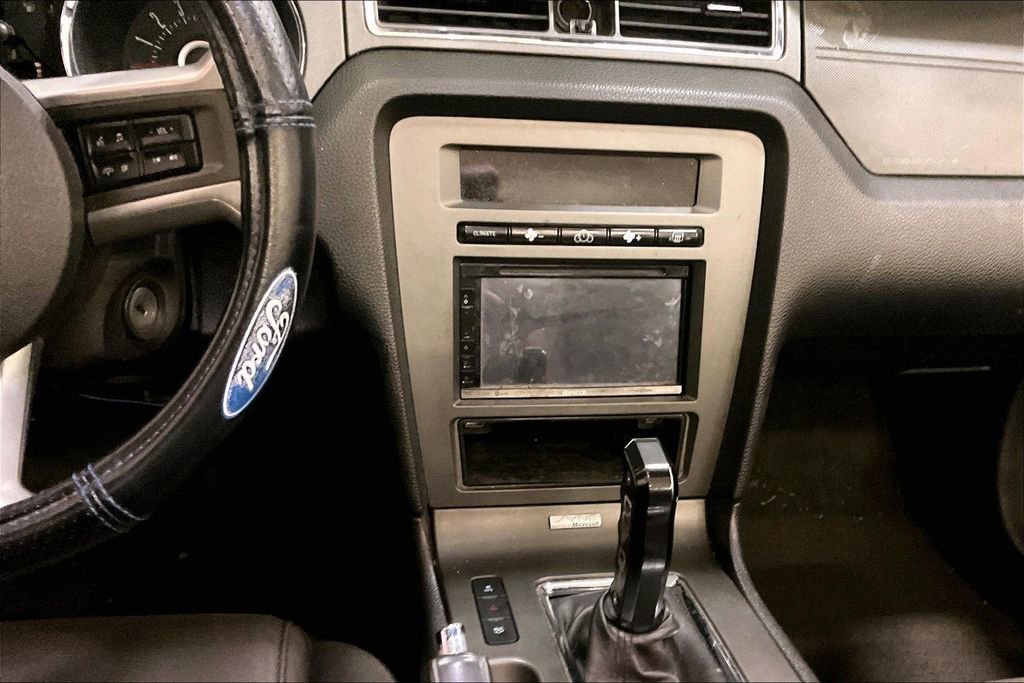 Used 2013 Ford Mustang GT RWD image 6