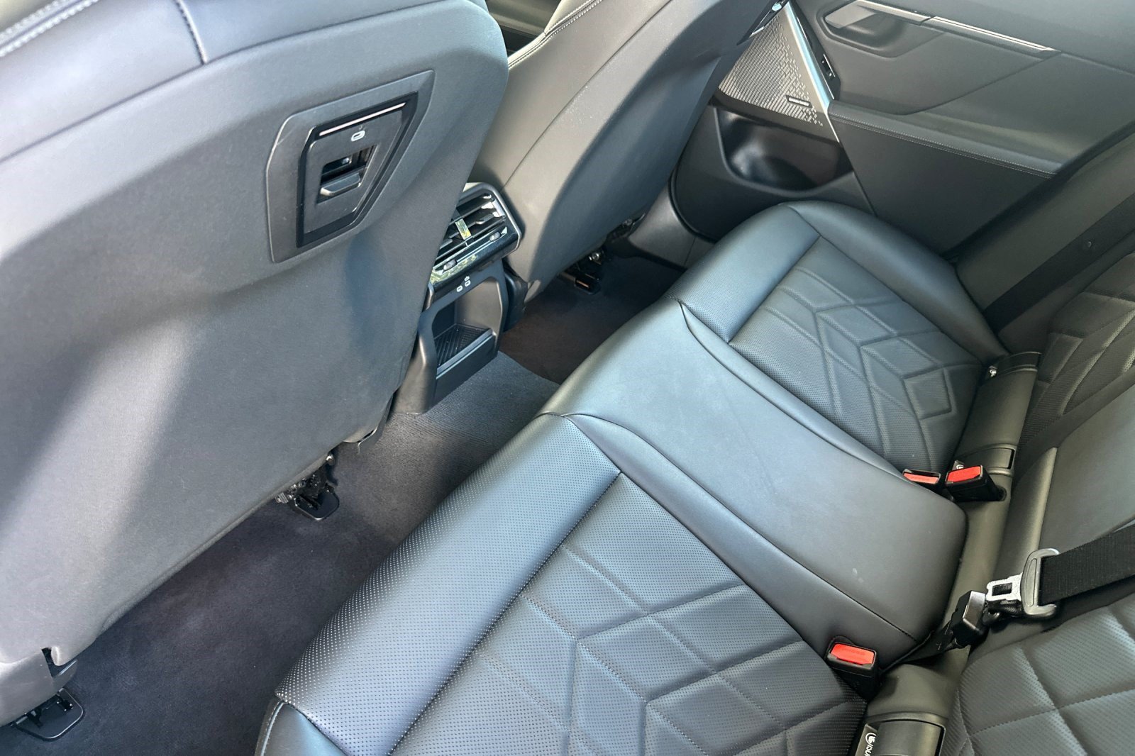 Certified 2026 BMW 530i RWD image 15