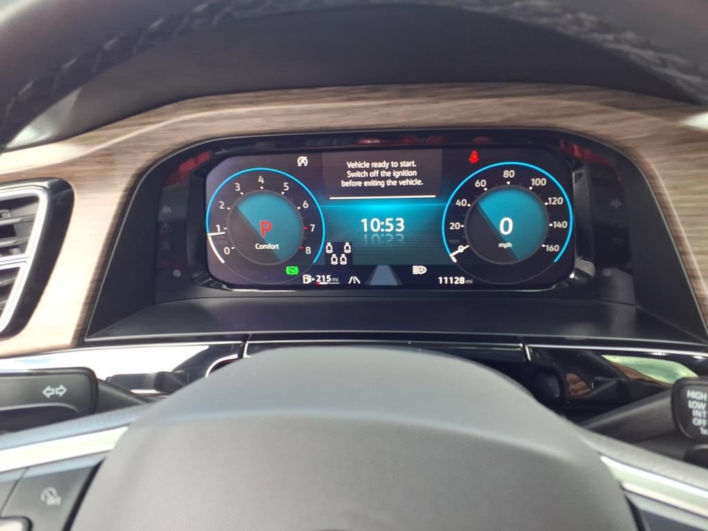 Used 2025 Volkswagen Atlas SEL Premium R-Line AWD/4WD image 19