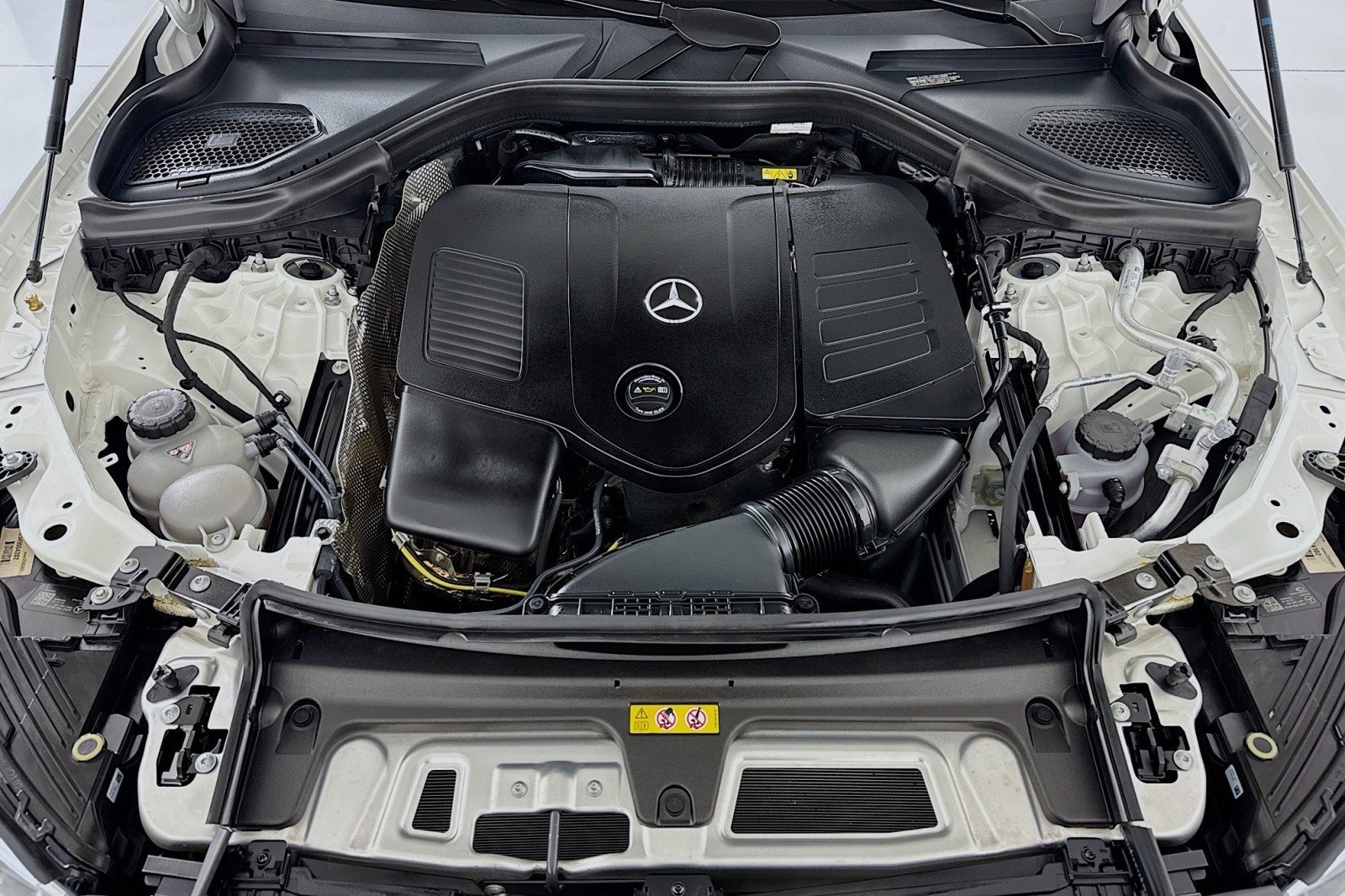 Certified 2026 Mercedes-Benz GLC 300 image 10