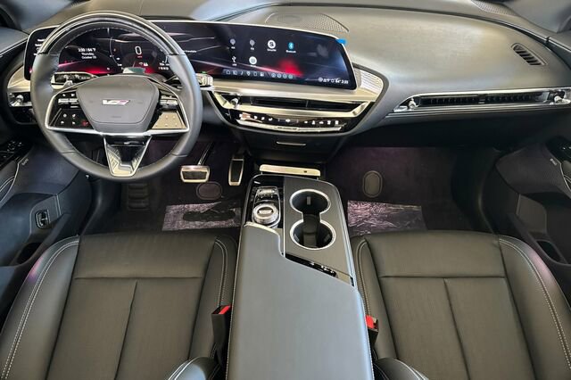 New 2026 Cadillac Lyriq V image 13