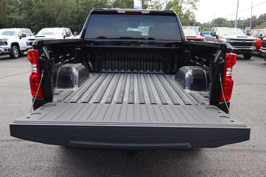 New 2026 Chevrolet Silverado 1500 Custom AWD/4WD image 24