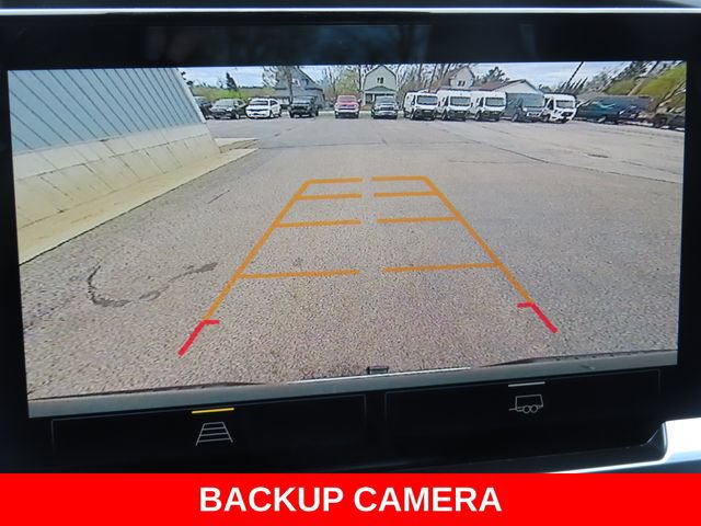 Used 2025 Chevrolet Silverado 1500 LT AWD/4WD image 5