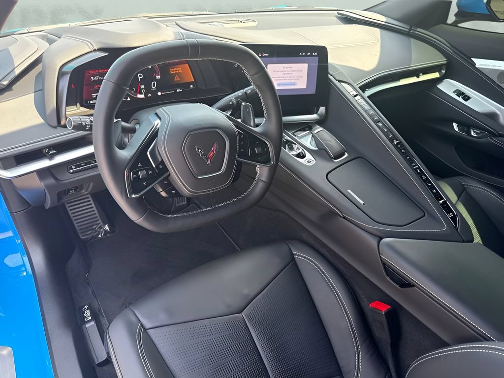 Used 2025 Chevrolet Corvette Stingray Preferred Cpe w/ Z51 Performance Package RWD image 11