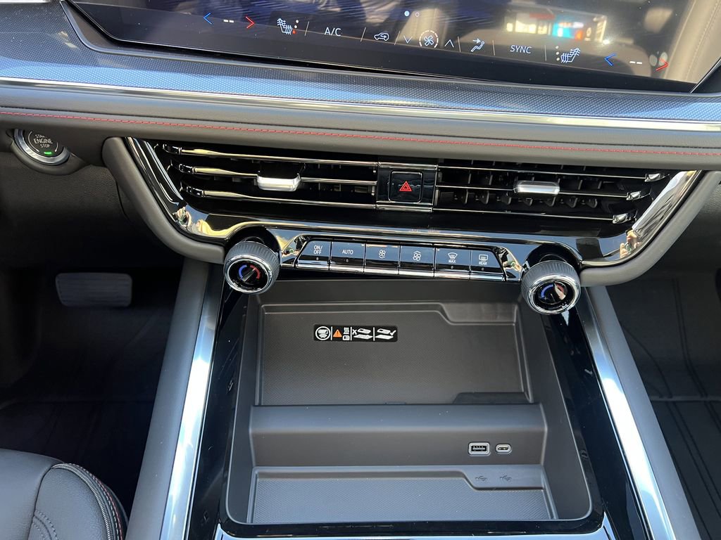 New 2026 Chevrolet Suburban RST w/ RST Capability Package image 8