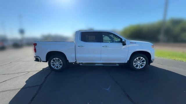 Used 2022 Chevrolet Silverado 1500 LTZ AWD/4WD image 9