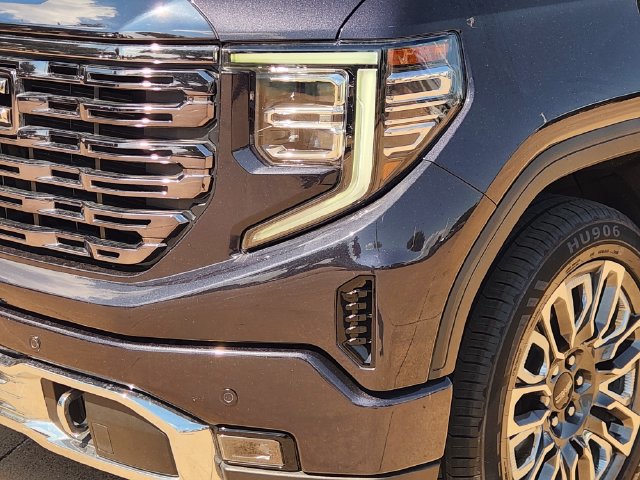 Used 2023 GMC Sierra 1500 Denali Ultimate AWD/4WD image 6
