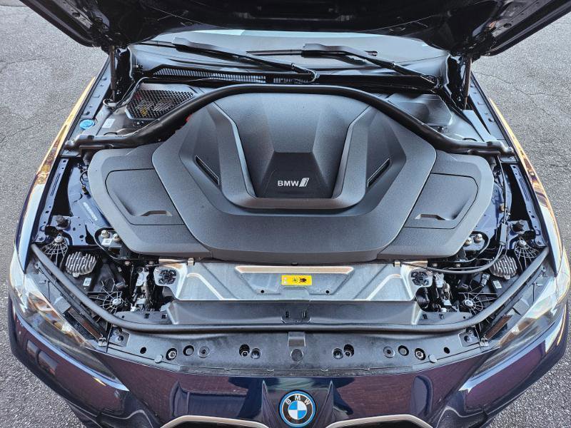 Used 2023 BMW i4 eDrive40 w/ M Sport Package image 23