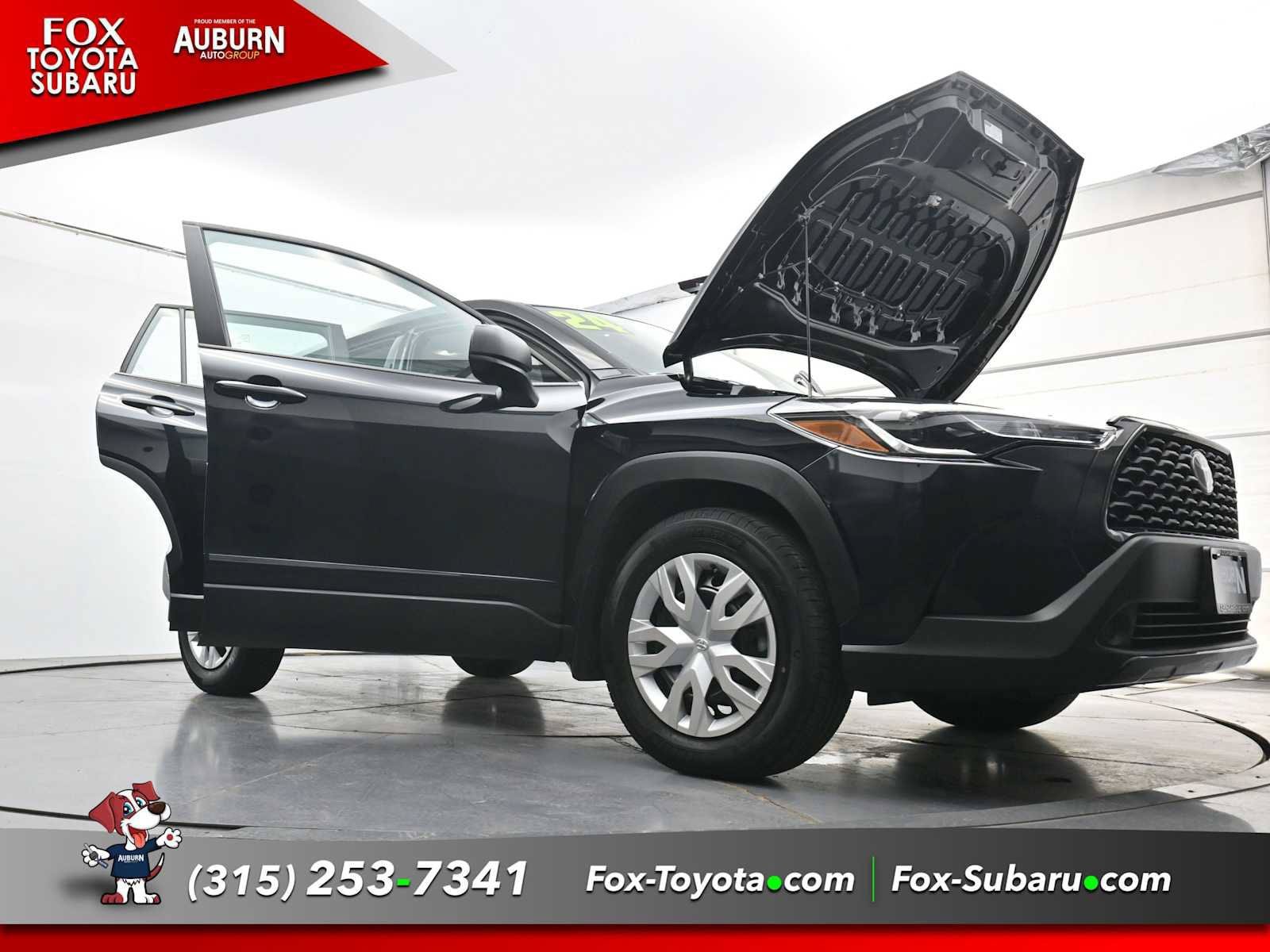 Used 2024 Toyota Corolla Cross L AWD/4WD image 39