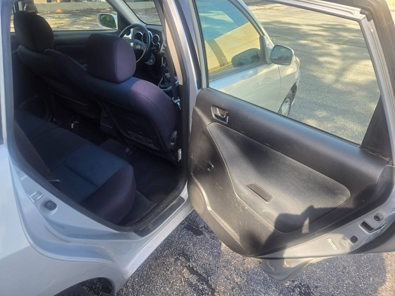 Used 2007 Toyota Matrix XR FWD image 28