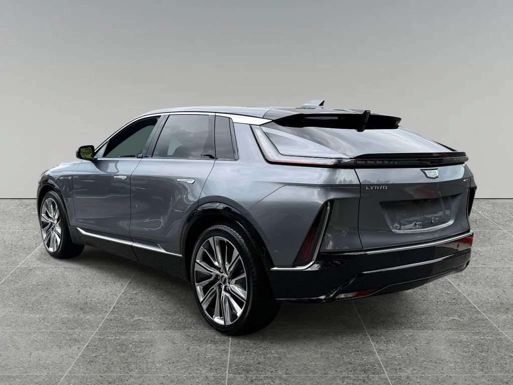 Used 2023 Cadillac Lyriq 2WD image 12