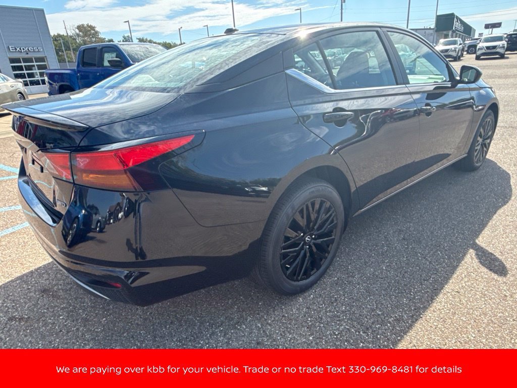 New 2026 Nissan Altima 2.5 SV w/ SV Special Edition Package AWD/4WD image 7
