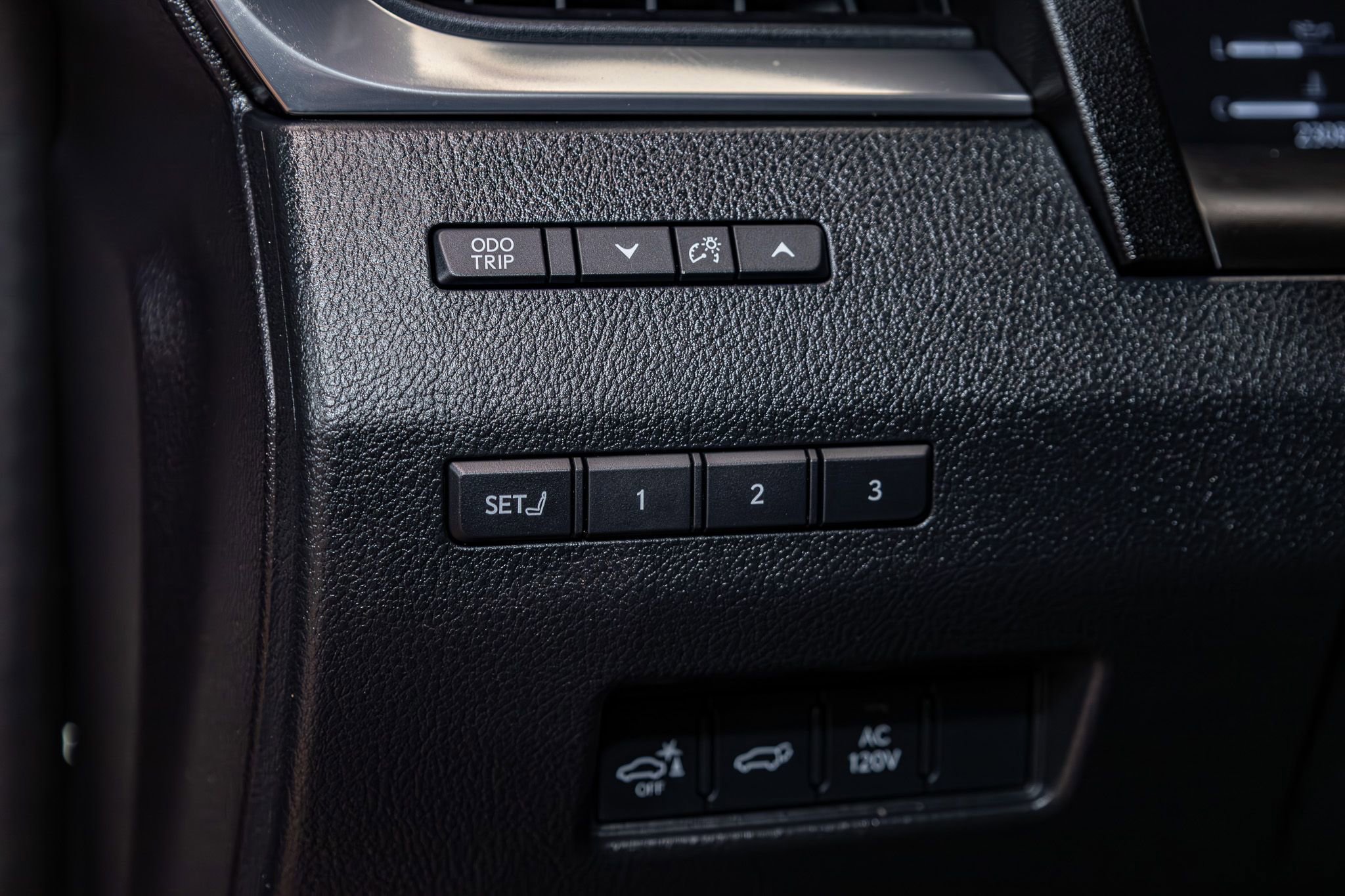Used 2024 Lexus GX 550 image 17