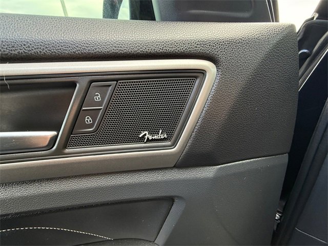 Used 2020 Volkswagen Atlas Cross Sport SEL Premium R-Line image 24