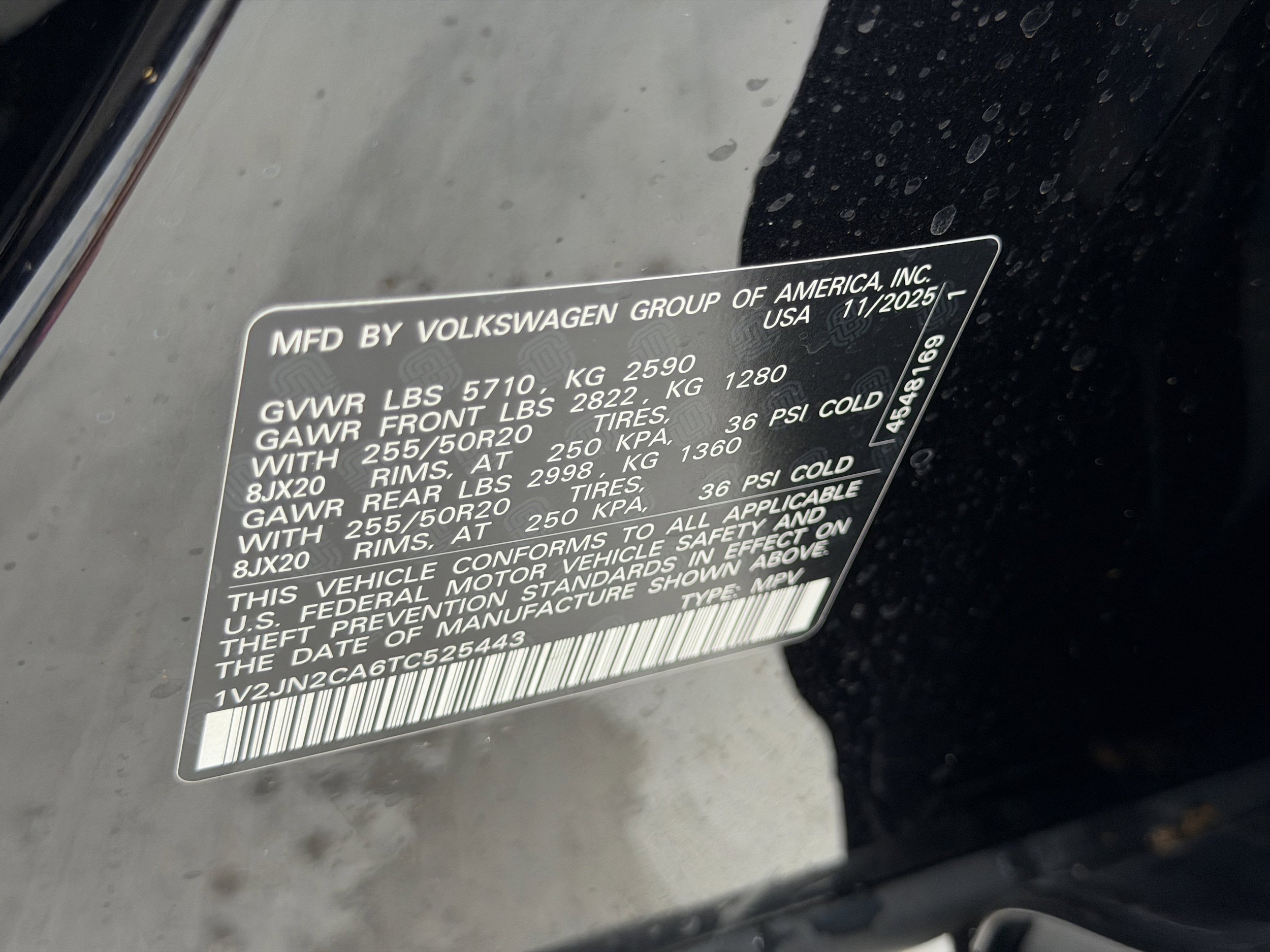New 2026 Volkswagen Atlas SE image 30