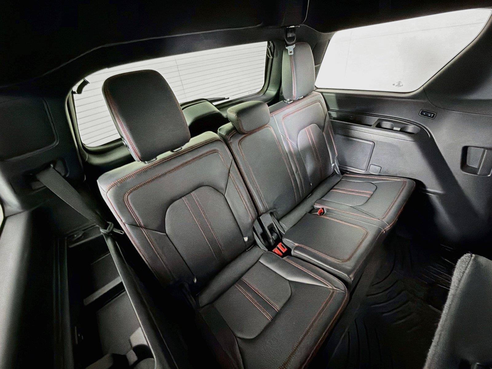 Used 2024 Ford Expedition Limited AWD/4WD image 41