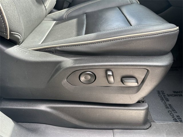 Used 2023 GMC Yukon SLT image 38