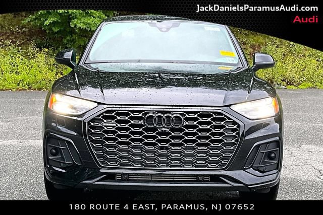 Used 2023 Audi Q5 2.0T Prestige w/ Prestige Package AWD/4WD image 3