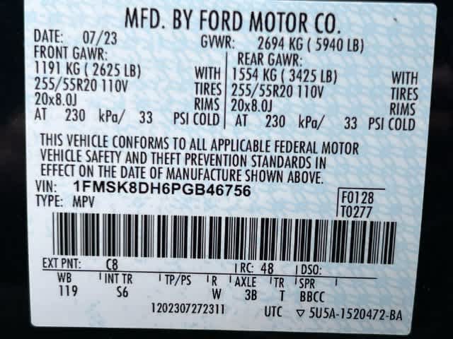 Used 2023 Ford Explorer XLT w/ Equipment Group 202A AWD/4WD image 37