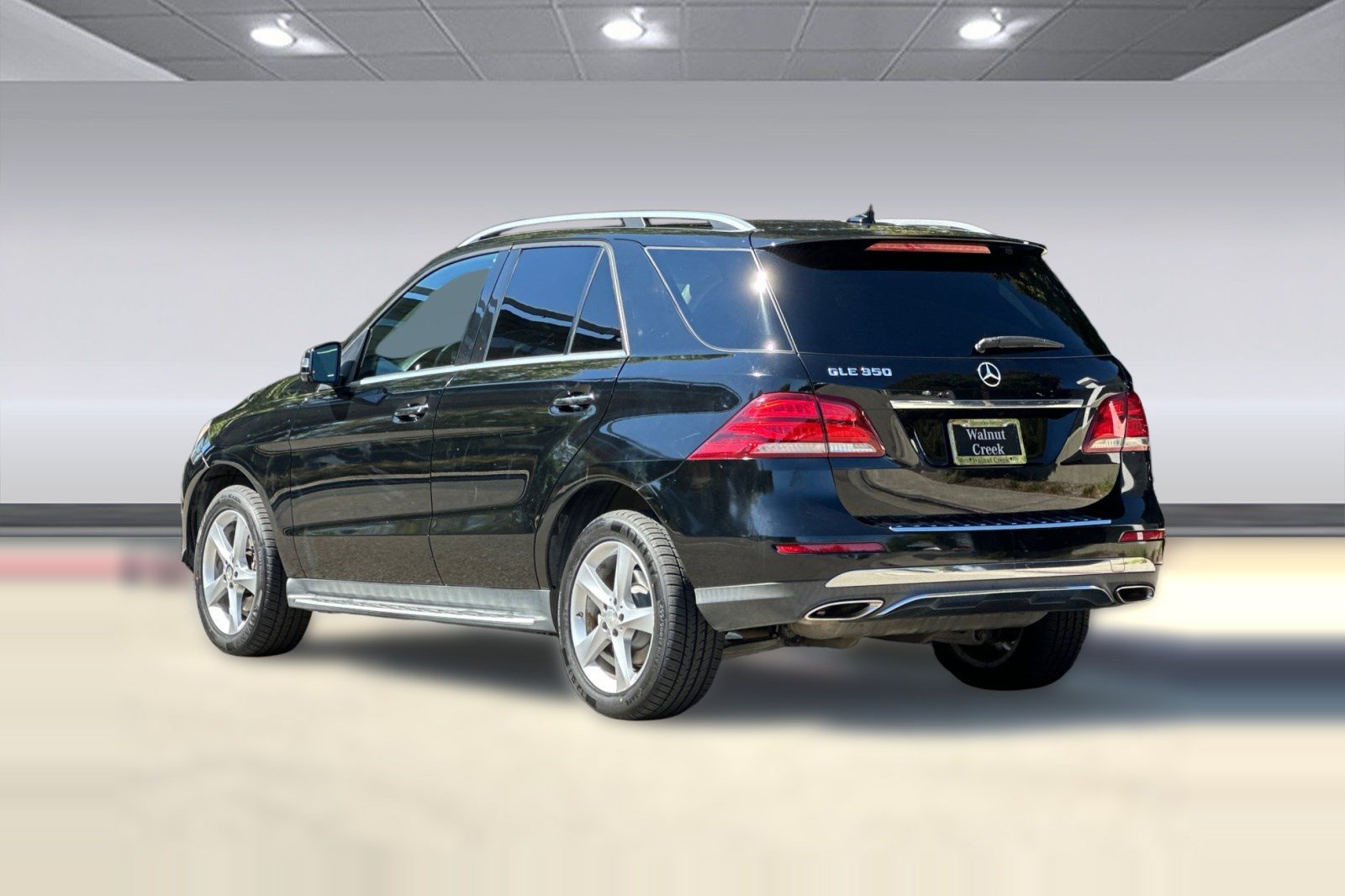 Used 2016 Mercedes-Benz GLE 350 image 3