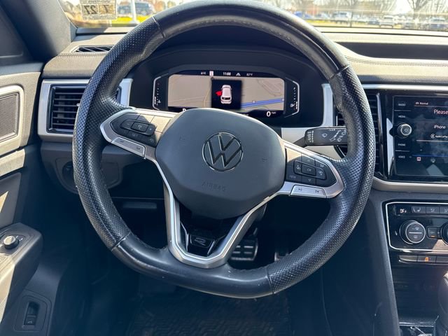 Used 2022 Volkswagen Atlas Cross Sport SEL R-Line AWD/4WD image 17