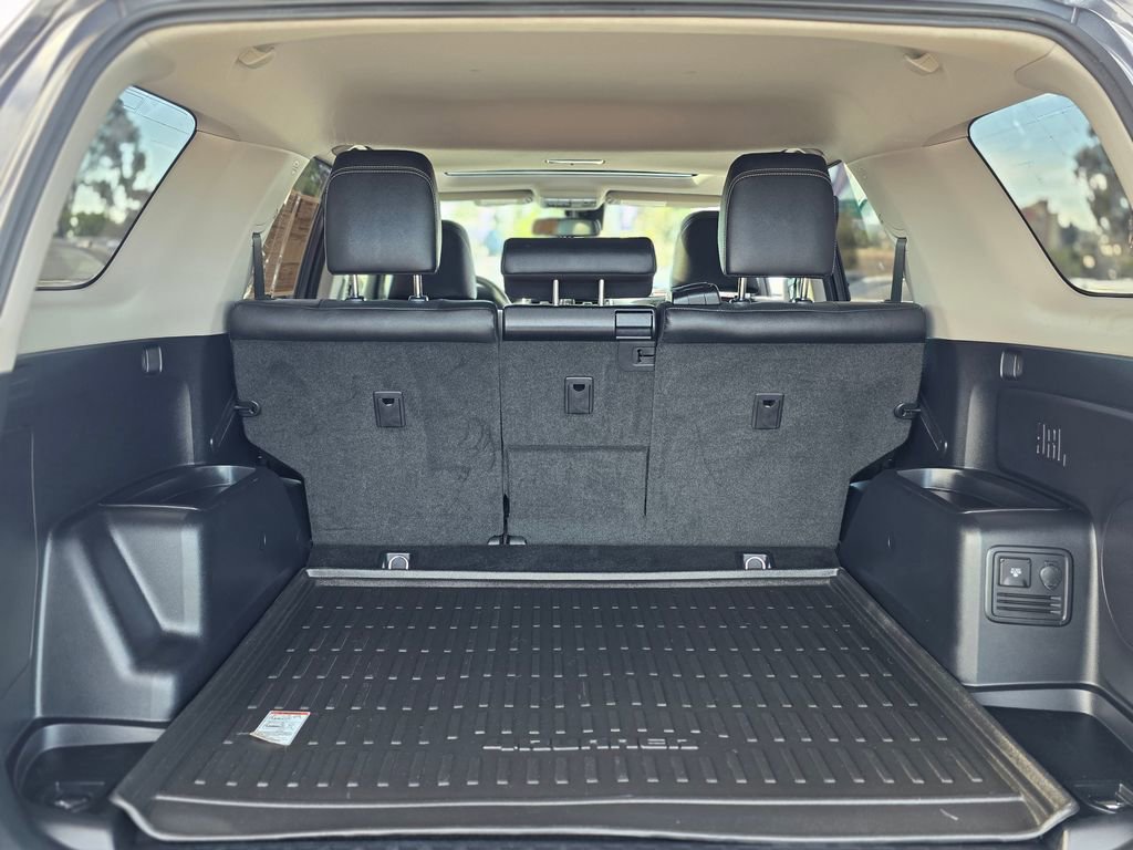 Used 2023 Toyota 4Runner Limited image 11