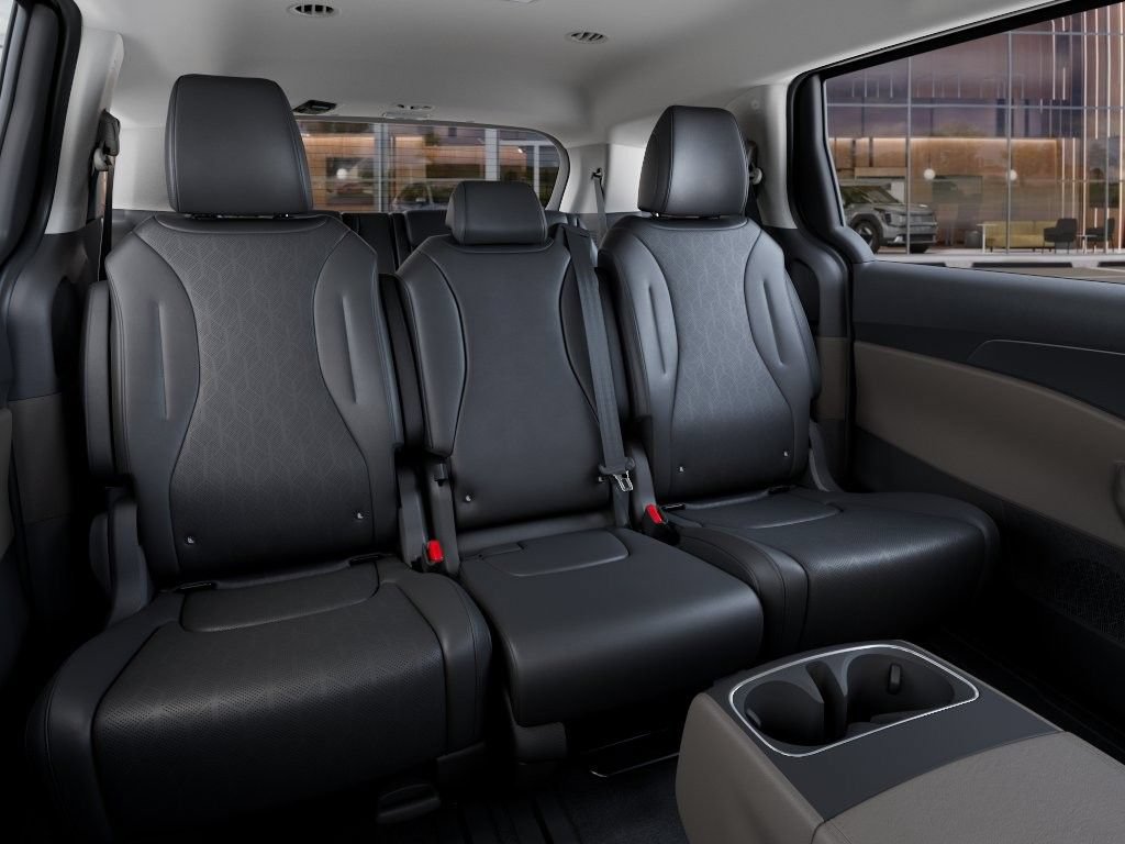 New 2026 Kia Carnival LXS FWD image 44