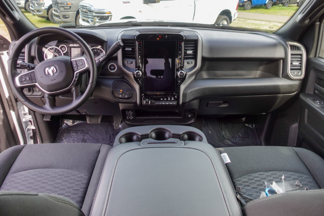New 2026 RAM 3500 Tradesman AWD/4WD image 24