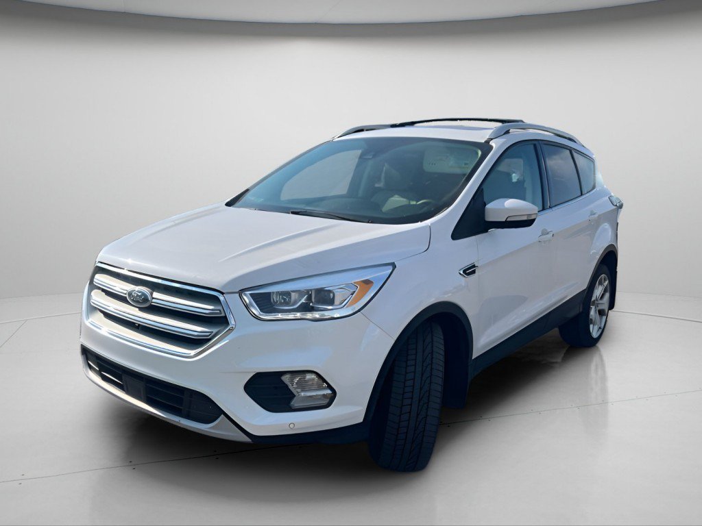Used 2018 Ford Escape Titanium w/ Ford Safe & Smart Package AWD/4WD image 14