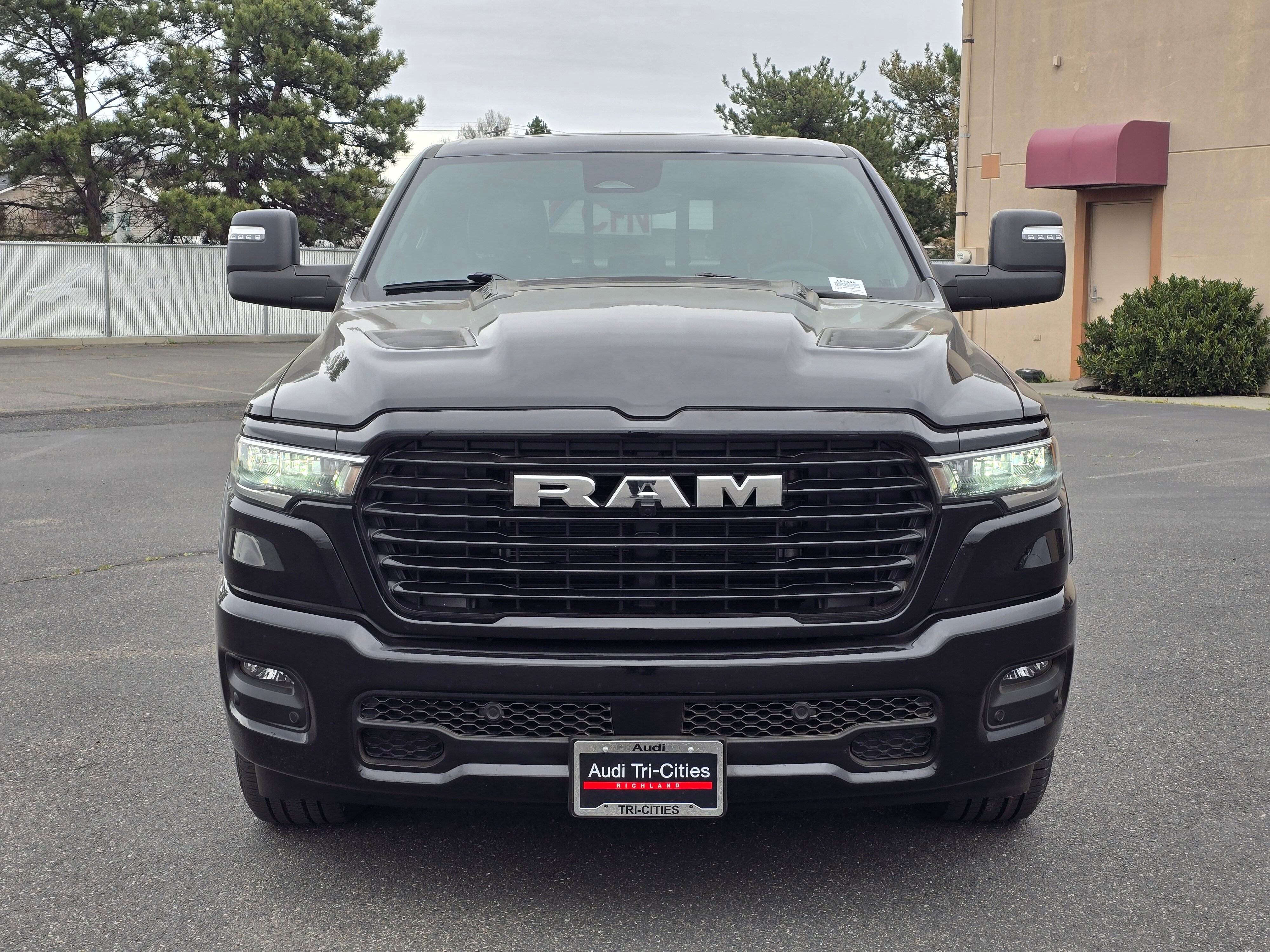 Used 2025 RAM 1500 Laramie w/ Sport Appearance Package image 39