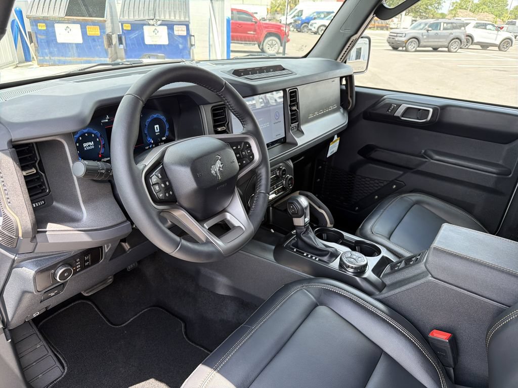 New 2026 Ford Bronco Badlands AWD/4WD image 17