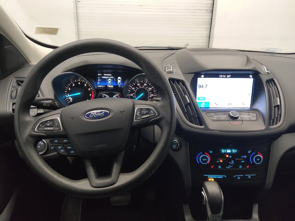 Used 2019 Ford Escape SE image 22