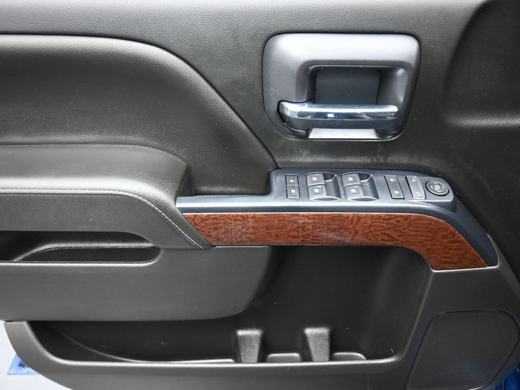 Used 2018 GMC Sierra 1500 SLE w/ SLE Value Package image 10