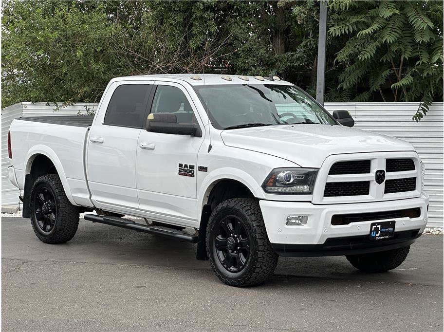 Used 2017 RAM 2500 Laramie w/ Sport Appearance Group AWD/4WD image 8