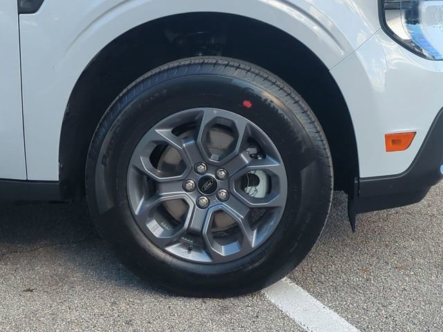 Certified 2025 Ford Maverick XLT image 11