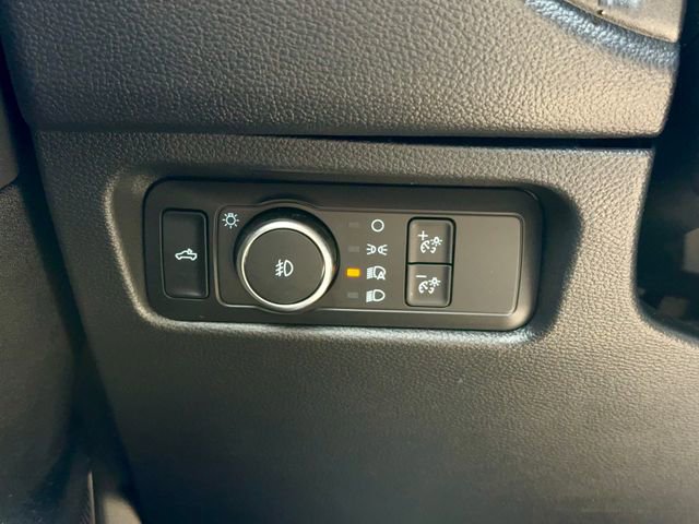Used 2025 Ford Ranger Lariat w/ FX4 Off-Road Package AWD/4WD image 28