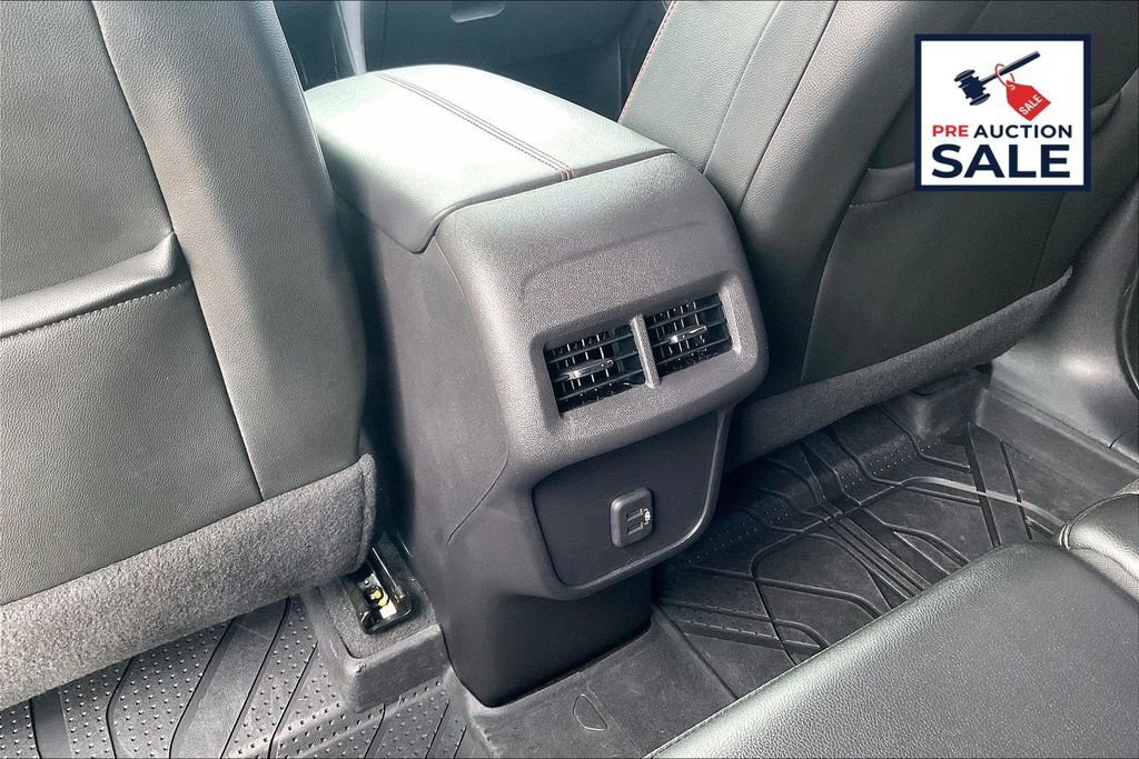 Used 2024 Chevrolet Equinox RS w/ LPO, Floor Liner Package image 17