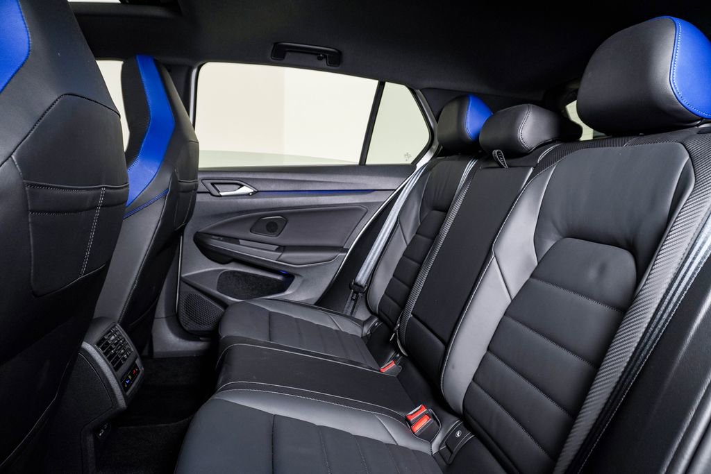 Used 2024 Volkswagen Golf R image 19