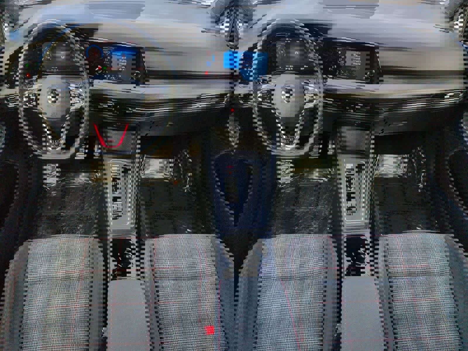 Used 2022 Volkswagen GTI S image 16