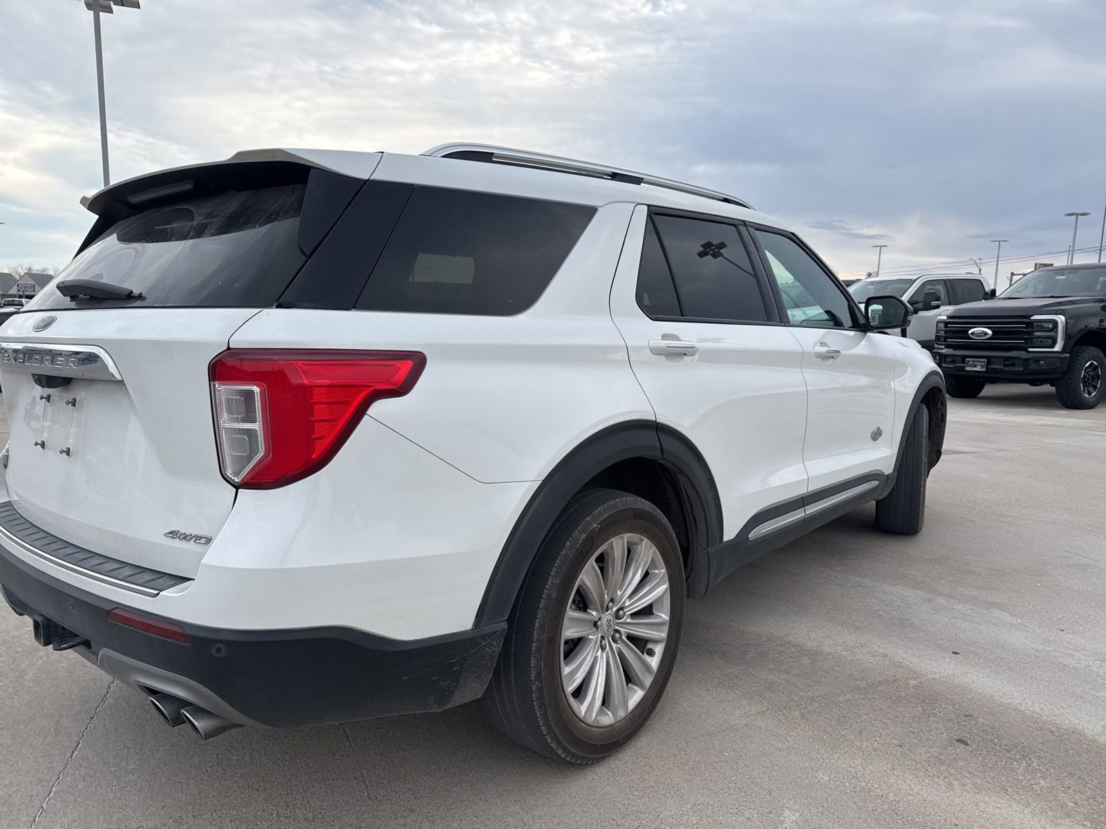 Used 2022 Ford Explorer King Ranch w/ Class IV Trailer Tow Package image 3